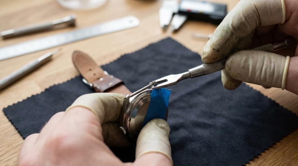 Sådan skifter du urrem i tre enkle trin