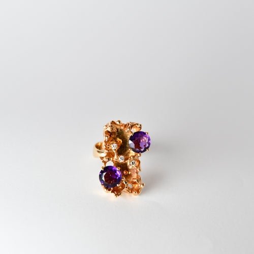 14 kt. Guldring med diamanter & amatyst designet af John Rørvig - Urma.dk