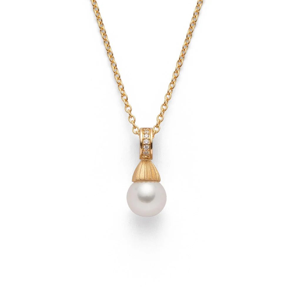 18 karat guld Vedhæng sandblæst, br 0,013 ct W - SI k - perle - Urma.dk