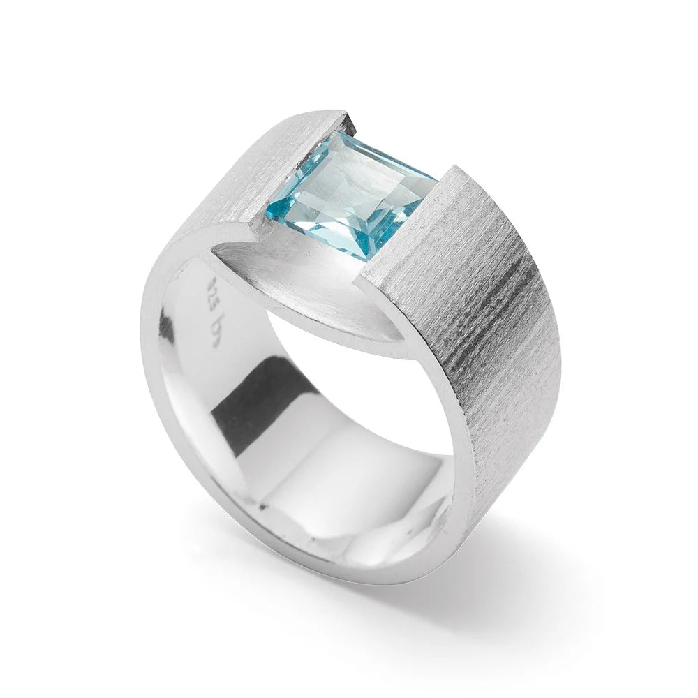 Sterling sølv Ring mat/børstet, blå topas 1,82ct