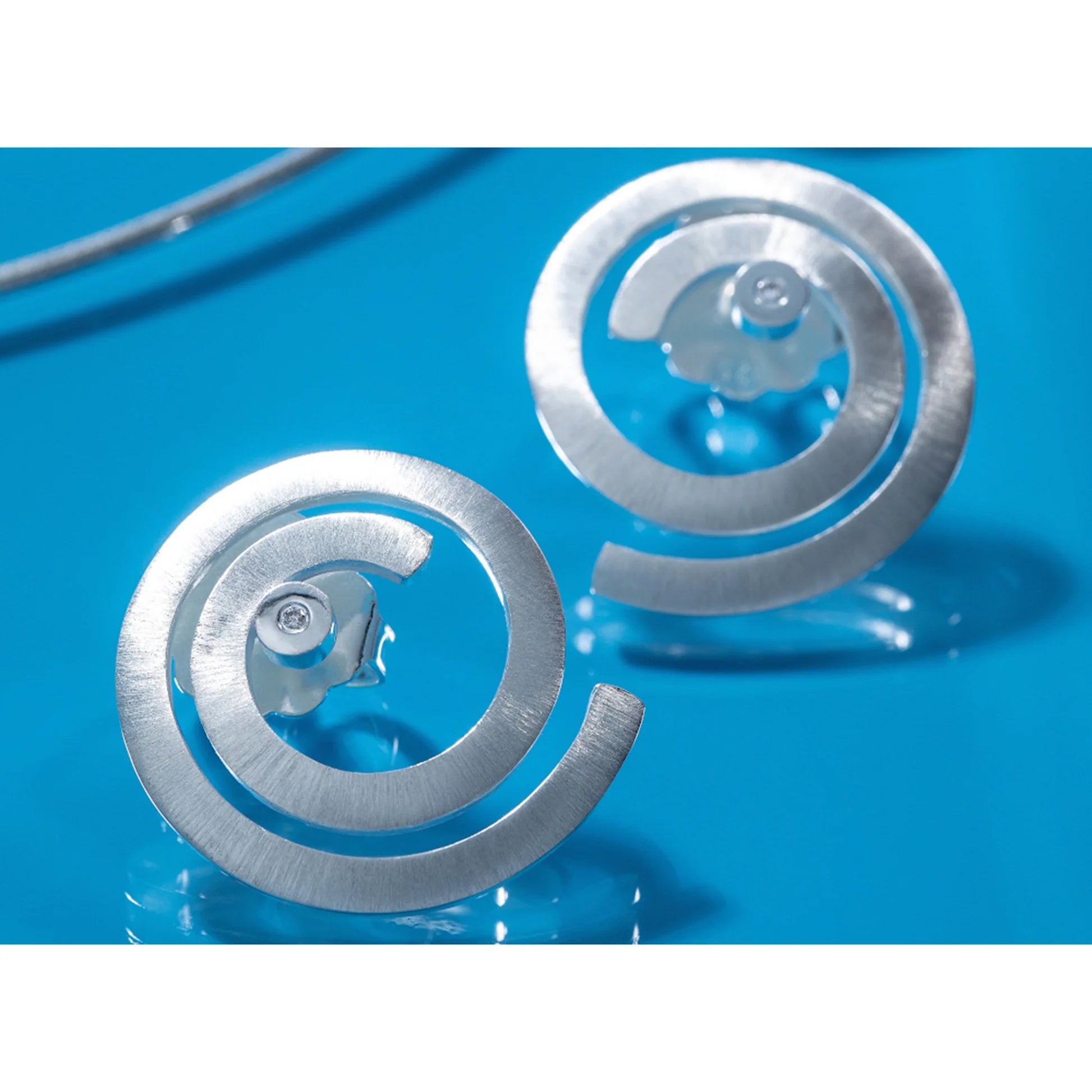 Sterling sølv Ørestikker mat/blank, dia.er 0,02ct W-SI