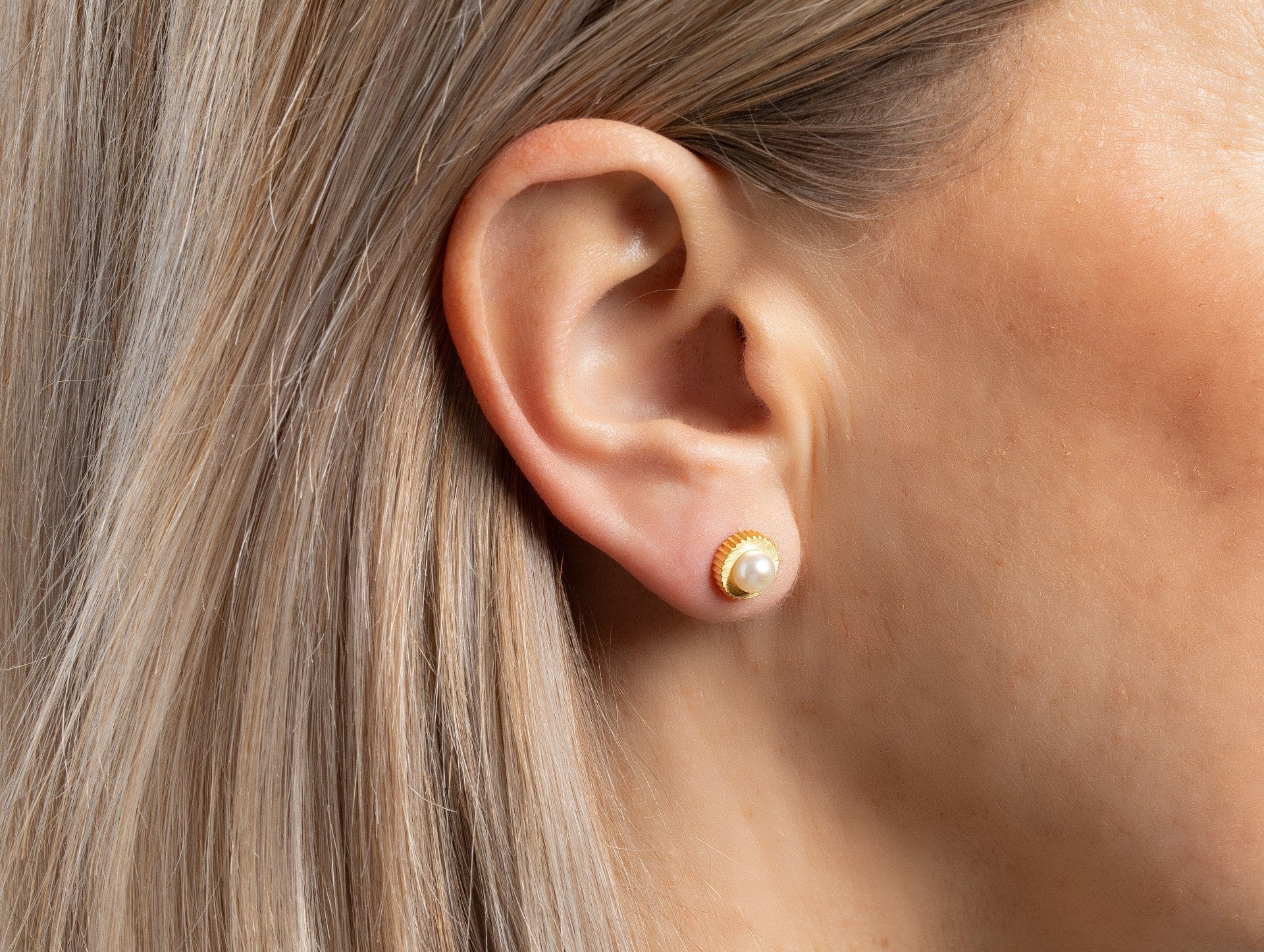 Sterling sølv Ørestikker, mat fg, hvide kulturperle 1,63ct