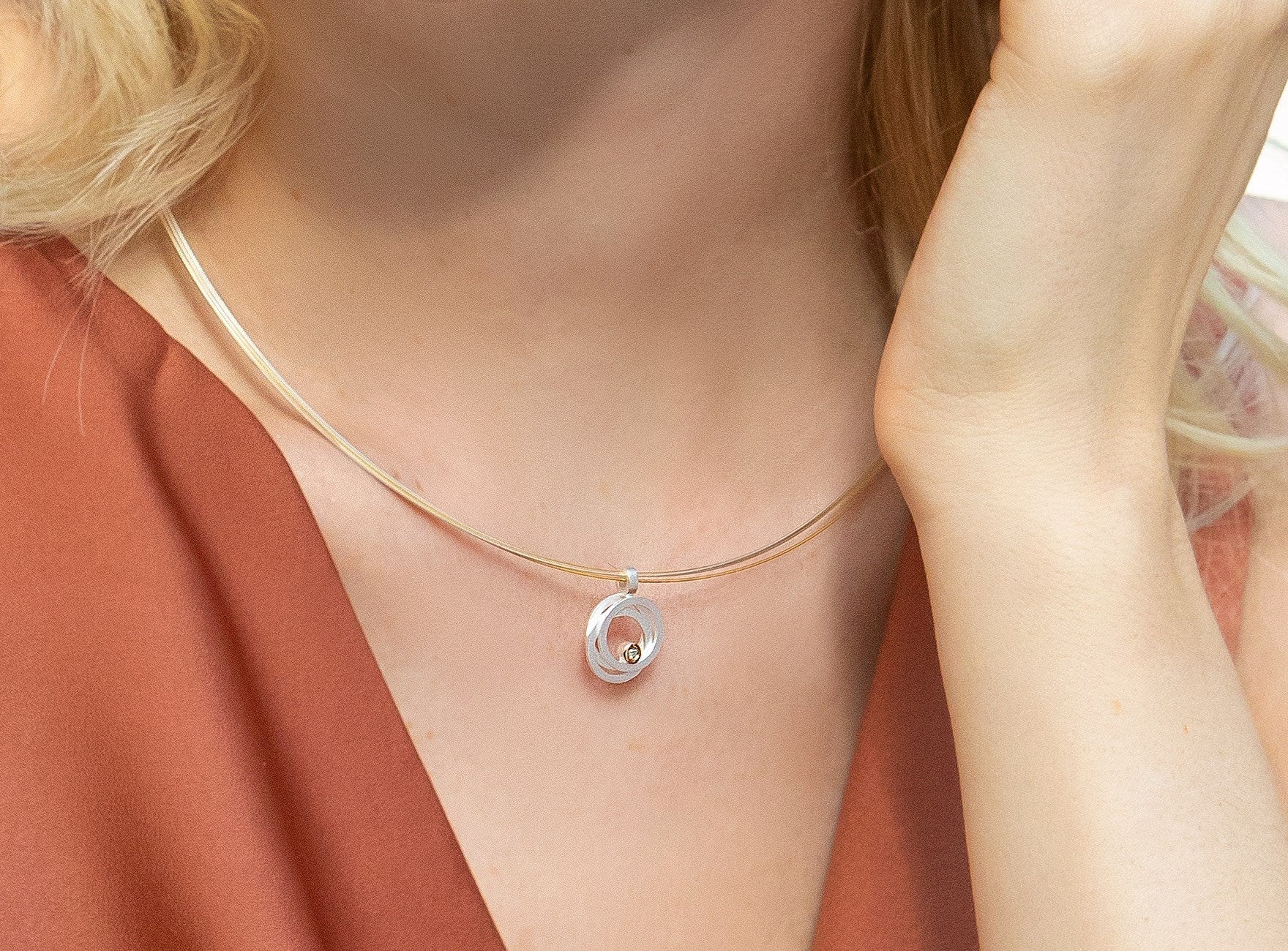 Sterling sølv Vedhæng, fg 14K mat/blank, 0,02ct W-SI