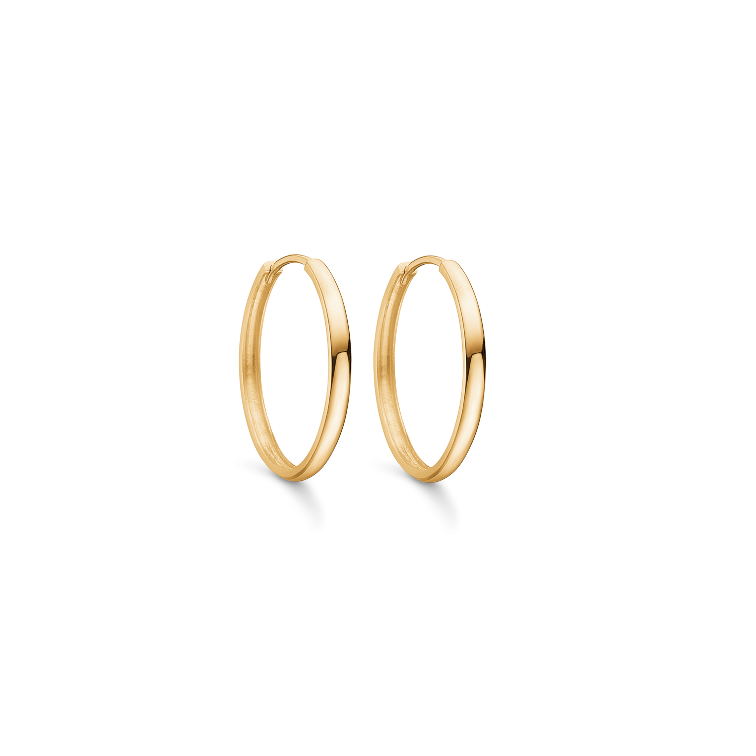 8 kt. guld knækcreol hvælvet med kantet side. Mål 2,2 x 25 mm.