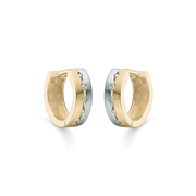 8 kt. guld creol knækcreol hvælvet med syntetiske cubic zirconia i midten. Rødguld med hvidgulds rhodineret.