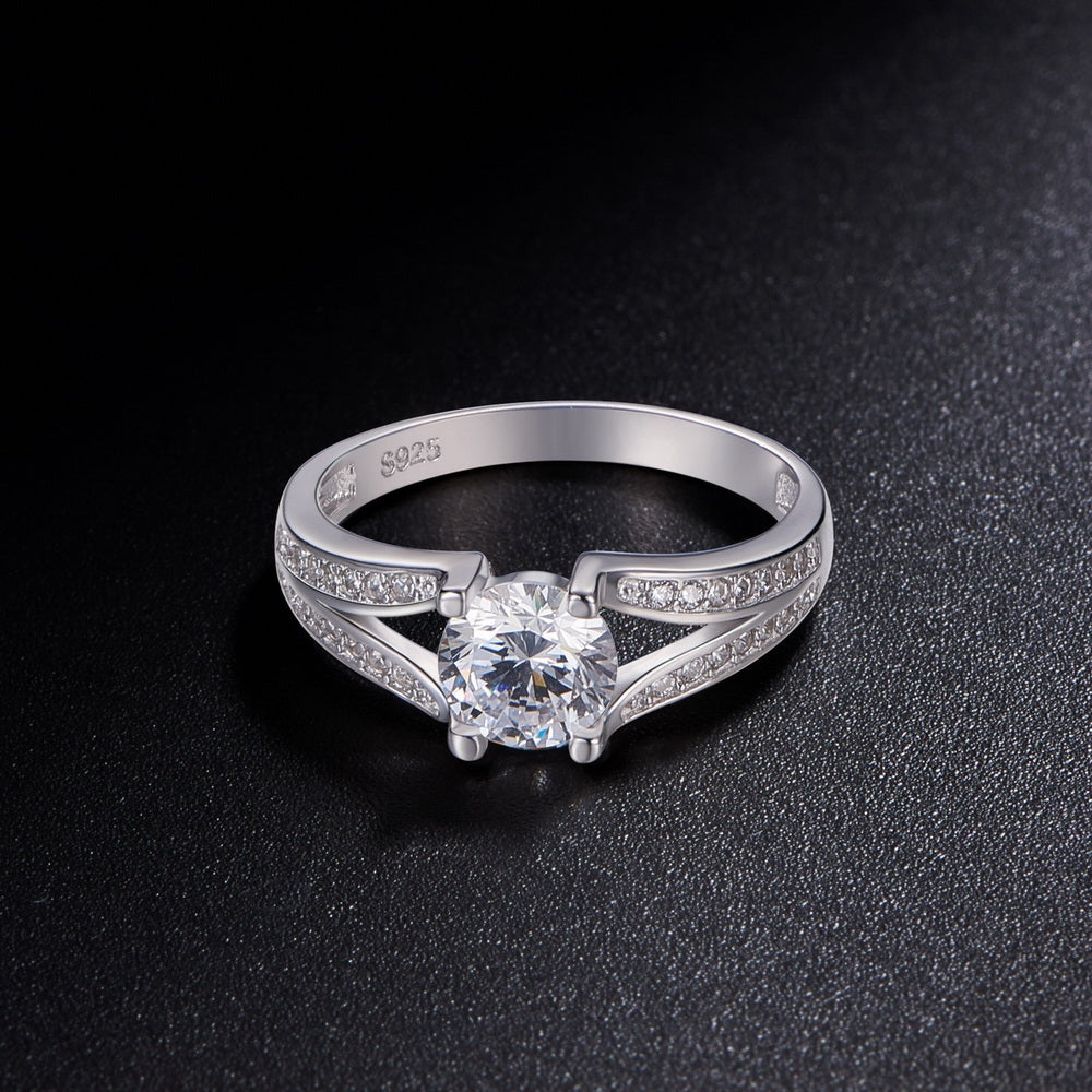 Sølv ring med zirconia sten