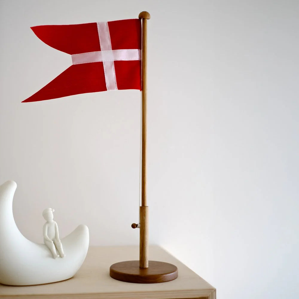Træ, flagstang 39cm, Egetræ