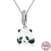 Halskæde med panda vedhæng. 