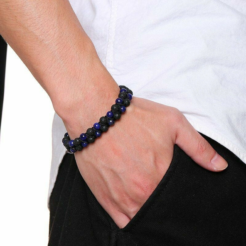 Armbånd flettet med 2 rækker stene. Lava og Lapis