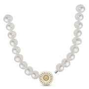 Connections perlekæde med marguerit vedhæng/lås - Urma.dk