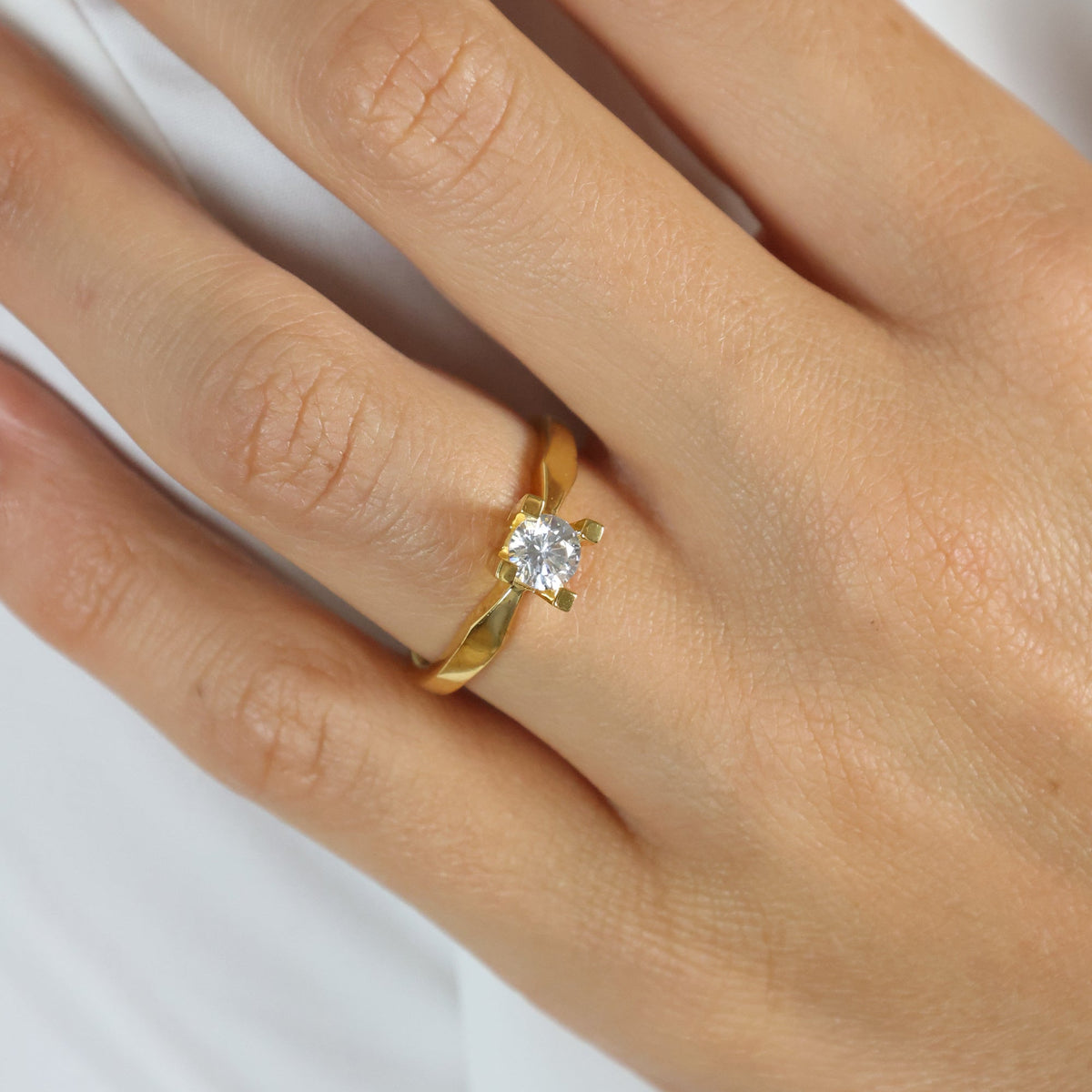 ETERNITY 14KT D.RING 1X0,50CT WSI 4/GRAB
