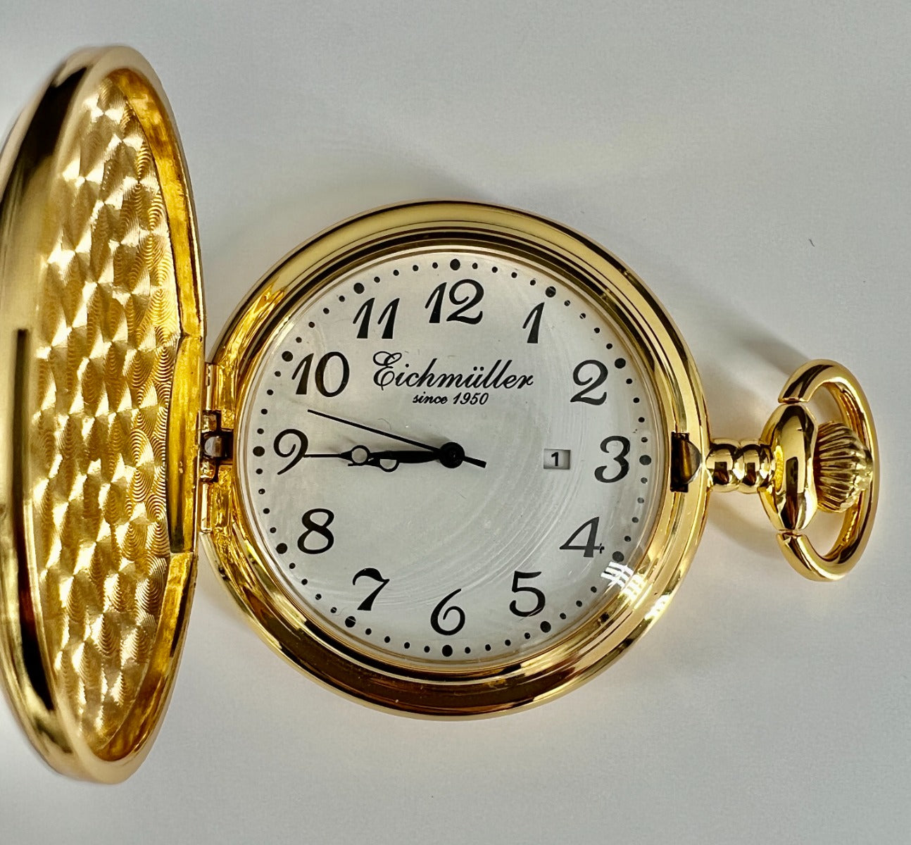 Lommeur i forgyldt metal med dato, klap - Ø 48 mm