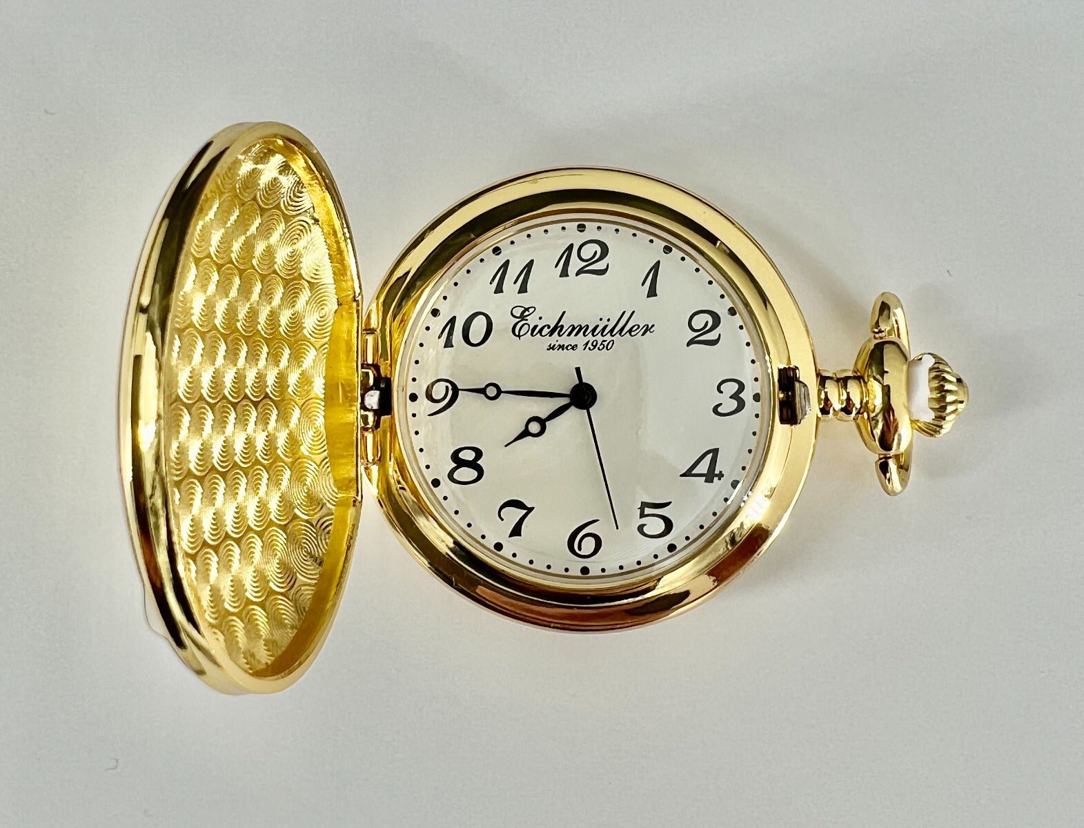 Lommeur i mat forgyldt metal med klap Ø 48 mm - Urma.dk