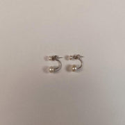 Rhodineret sølv ørering dobbelt ferskvandsperle - Urma.dk