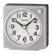Seiko vækkeur med lydløs sekundviser - Grå - 6,5 x 6,5 cm - Urma.dk