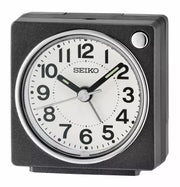 Seiko vækkeur med lydløs sekundviser - Sort - 6,5 x 6,5 cm - Urma.dk