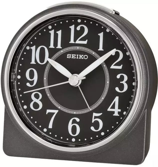 Seiko vækkeur med lydløs sekundviser - Sort - 9,9 x 11,3 cm - Urma.dk