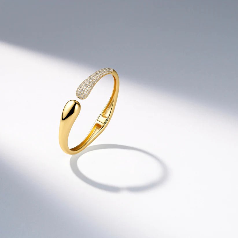 Sif 18 karat forgyldt sterling sølv Bangle Goccia SJ - BG2581 - CZ - YG - Urma.dk