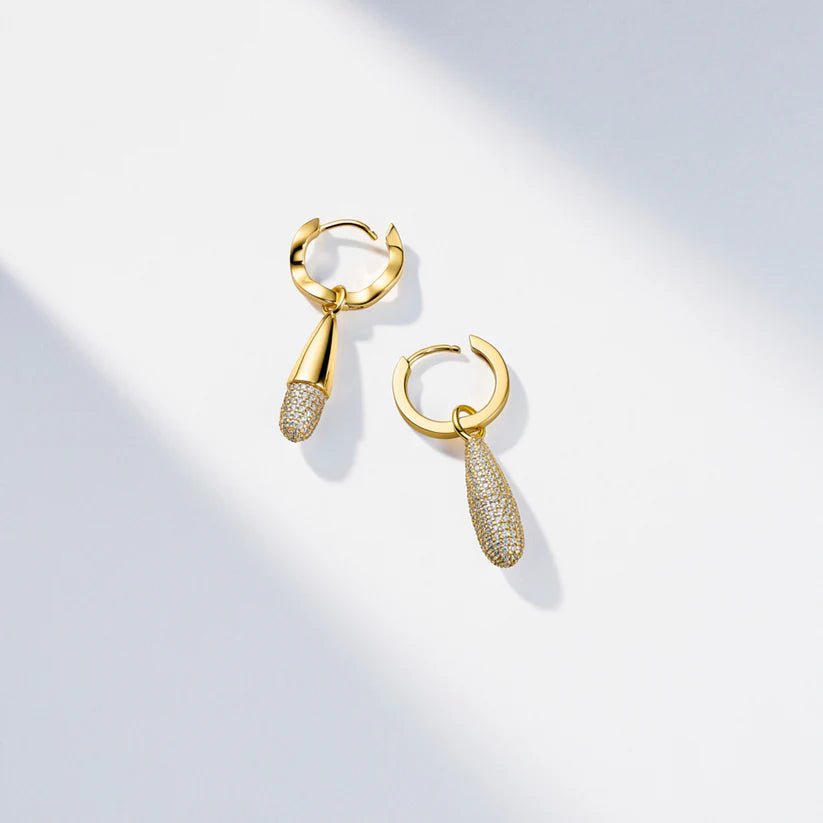 Sif 18 karat forgyldt sterling sølv Charm Goccia SJ - CH2488 - CZ - YG - Urma.dk