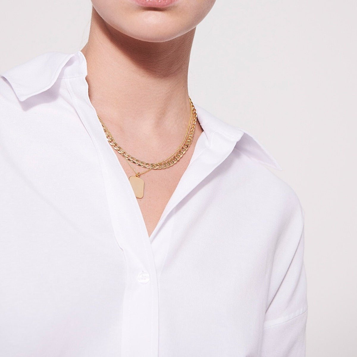 Sif Halskæde Follina Pianura Quadrato SJ - P1071 - YG - Urma.dk