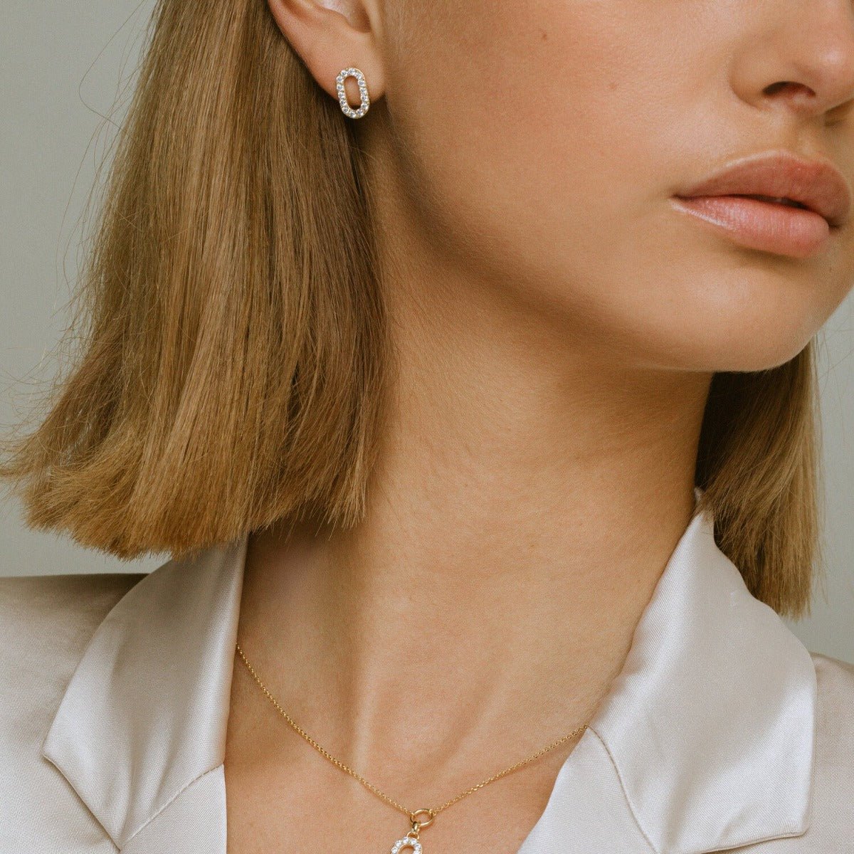 Sif Øreringe Capizzi Oval SJ - E42208 - CZ - YG - Urma.dk