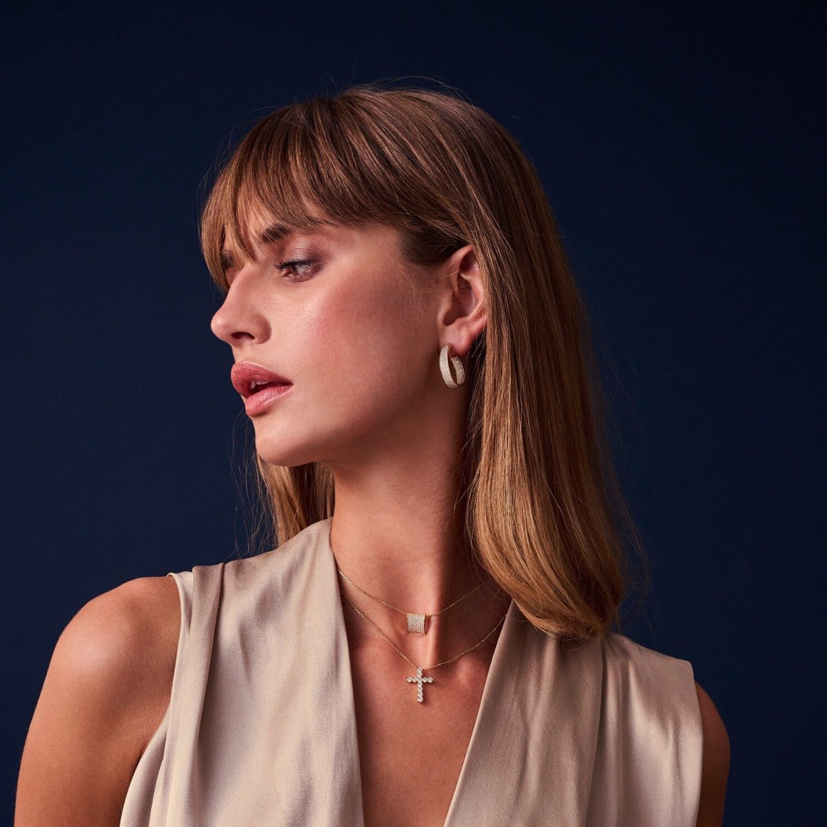 Sif Øreringe Felline Concavo SJ - E2390 - CZ - YG - Urma.dk