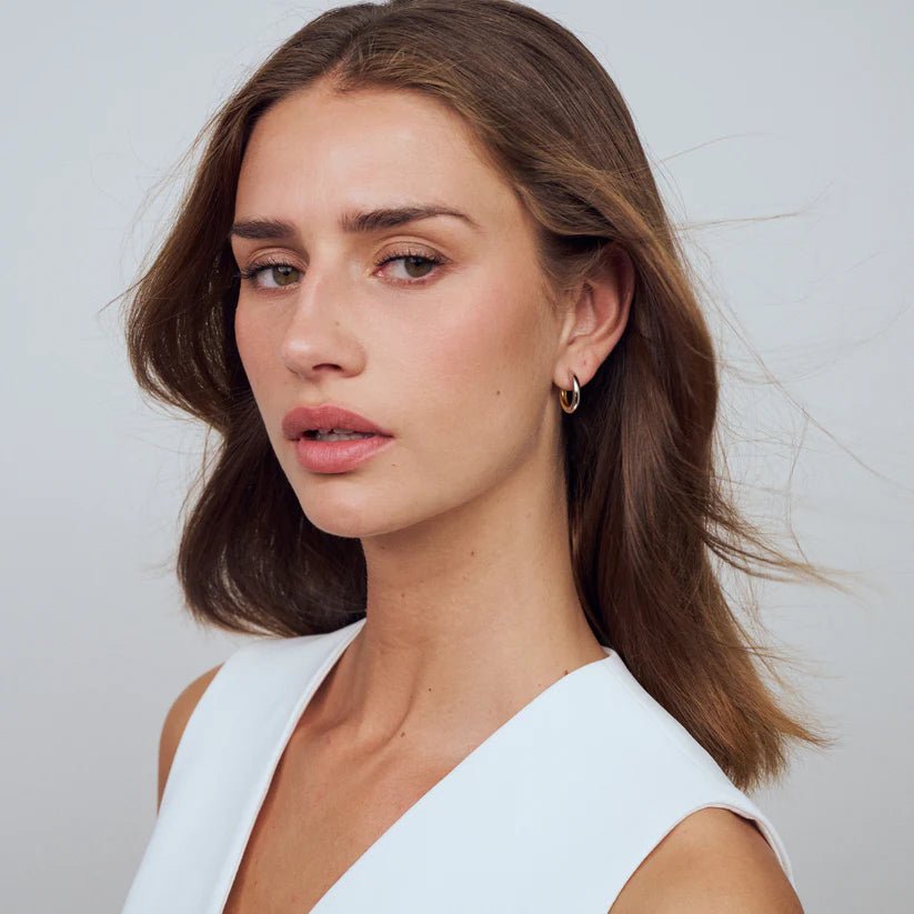 Sif sterling sølv og forgyldt Øreringe Carrara Pianura Medio SJ - E2471 - 2YG - Urma.dk