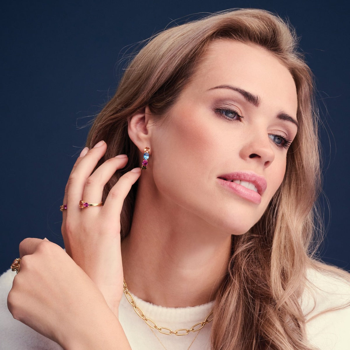 Sif Øreringe Ellisse Creolo Regnbue SJ-E2315-XCZ-YG