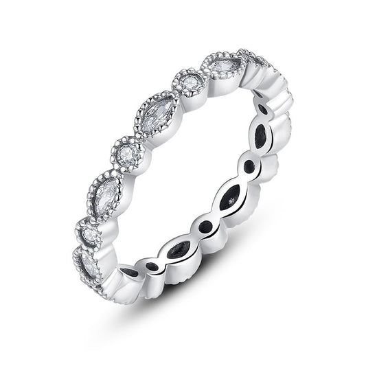 Sølv ring med zirconia - Urma.dk
