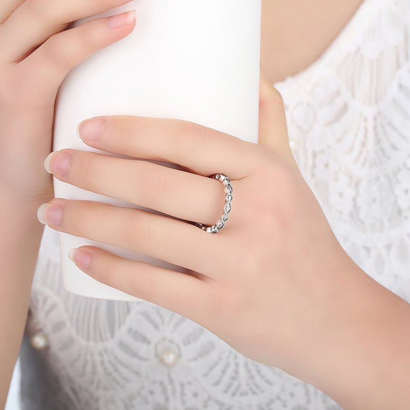 Sølv ring med zirconia - Urma.dk