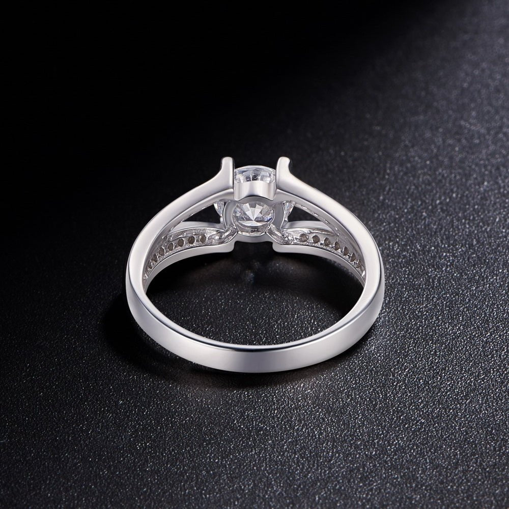 Sølv ring med zirconia - Urma.dk