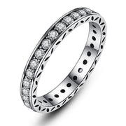 Sølv ring med zirconia stene på række - Urma.dk