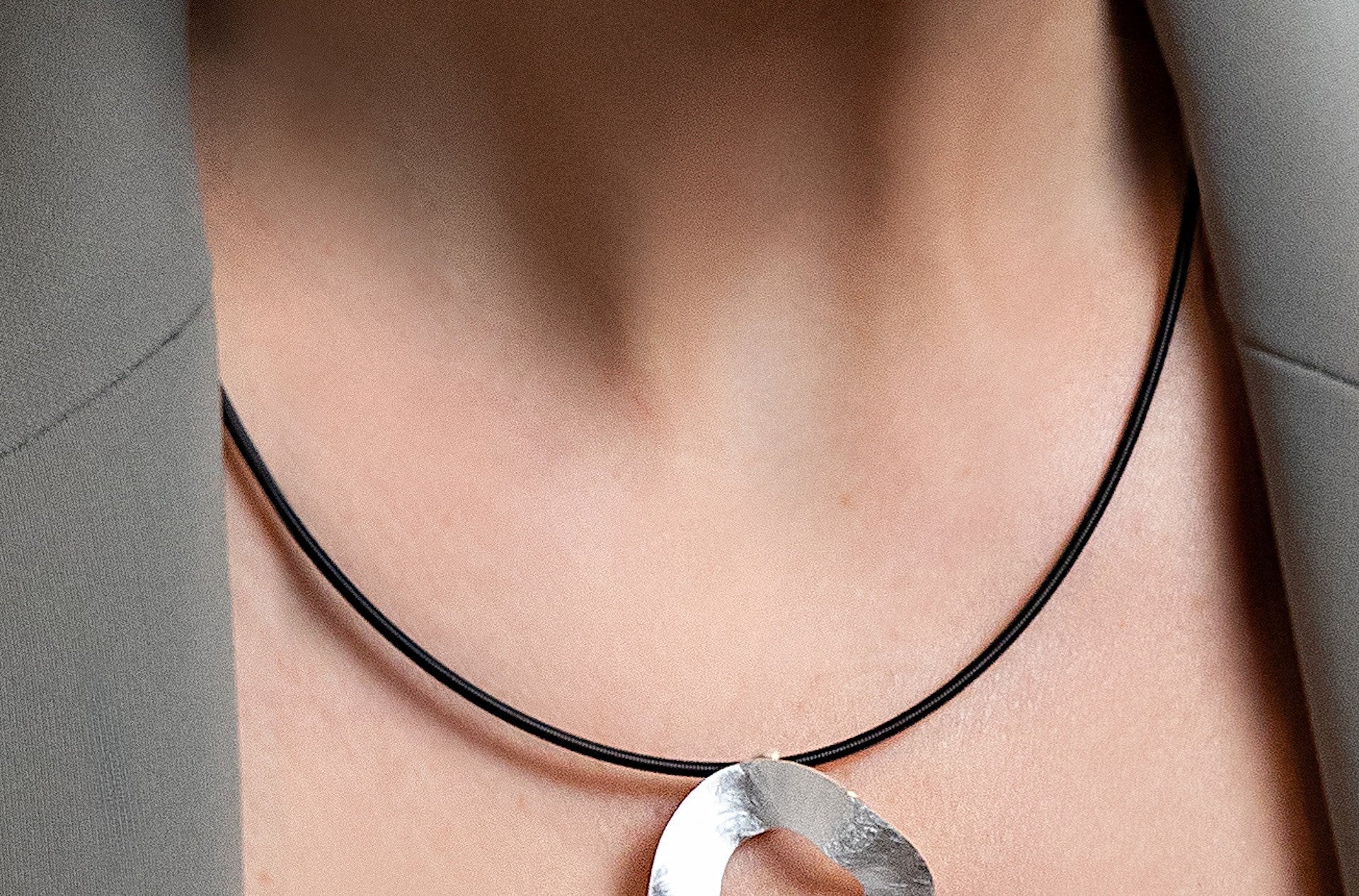 Stål bøjle sort 2,0 mm, 45 cm - Urma.dk