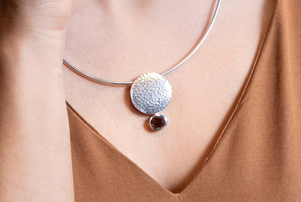 Sterling sølv hamret Vedhæng, RQ 1,43c - Urma.dk