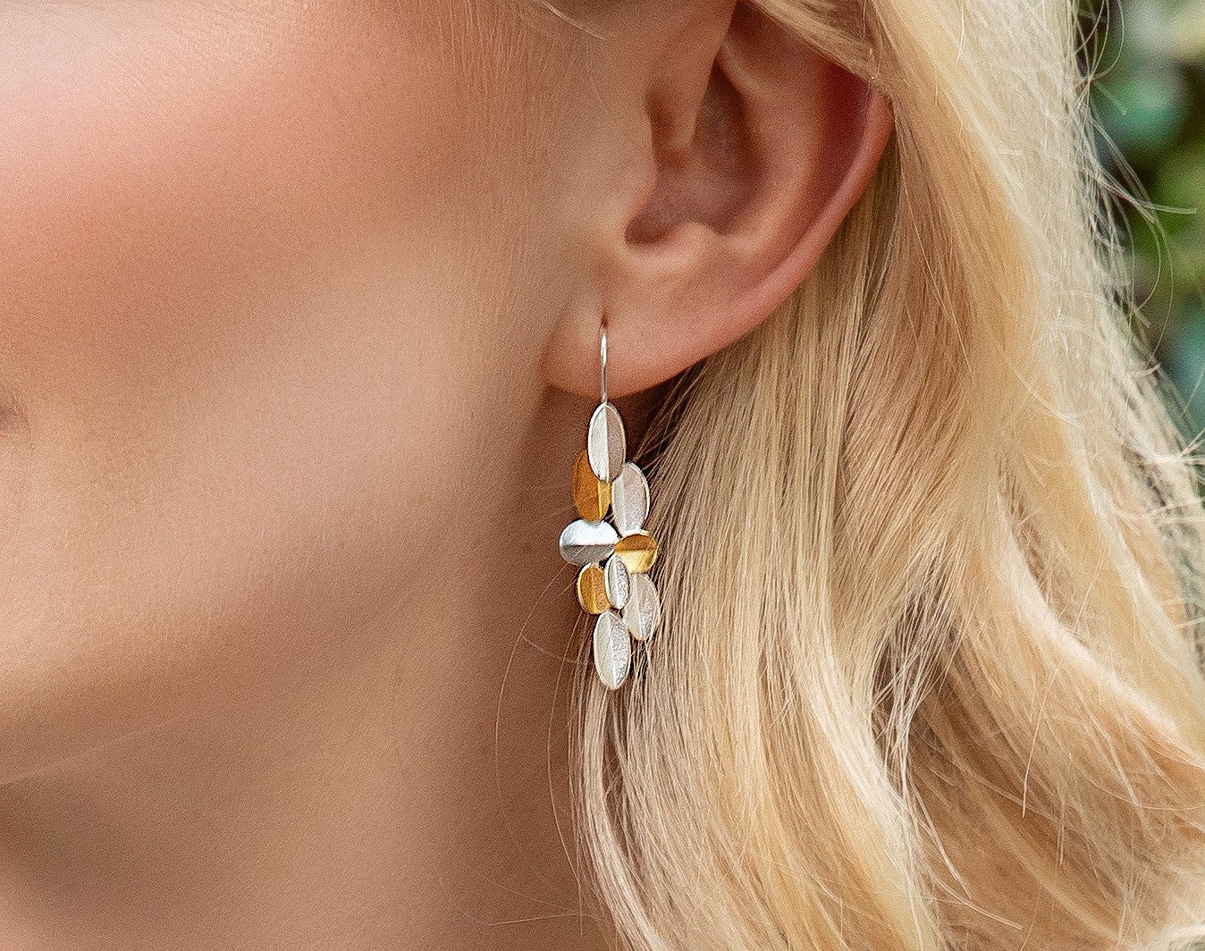 Sterling sølv ørehænger, delvis fg mat - Urma.dk