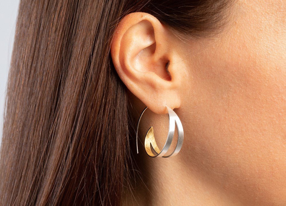 Sterling sølv ørehænger, delvis fg mat/børstet - Urma.dk