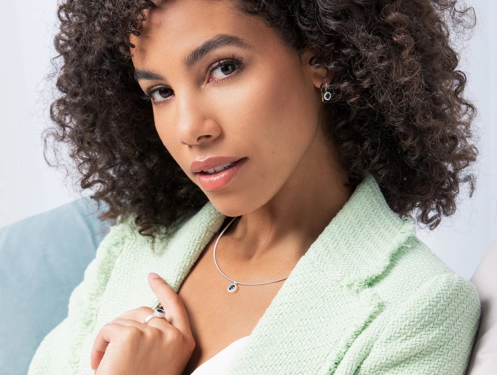 Sterling sølv ørehænger mat, Topaz London Blue 1.15ct - Urma.dk