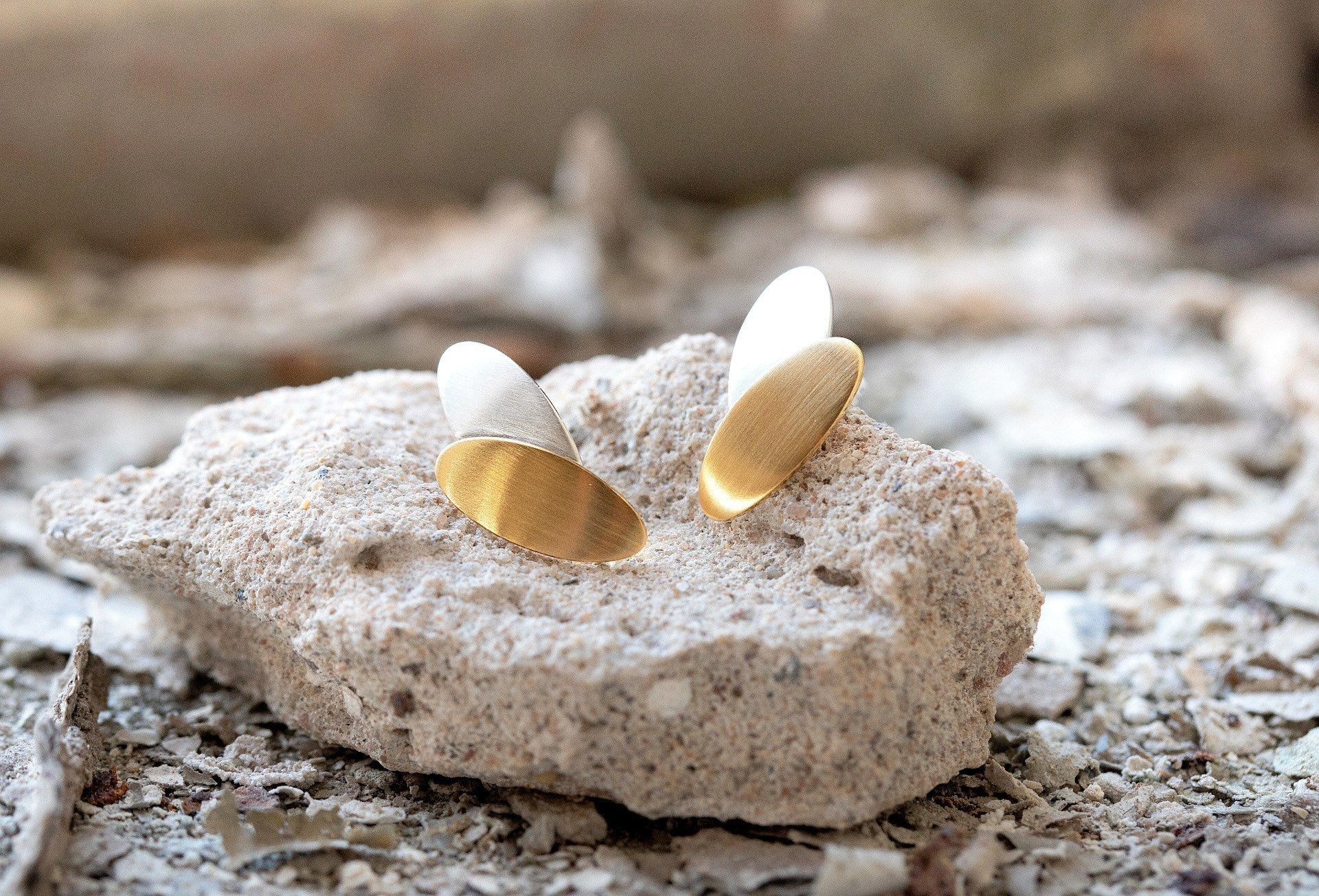 Sterling sølv Ørestikker, delvis fg mat - Urma.dk