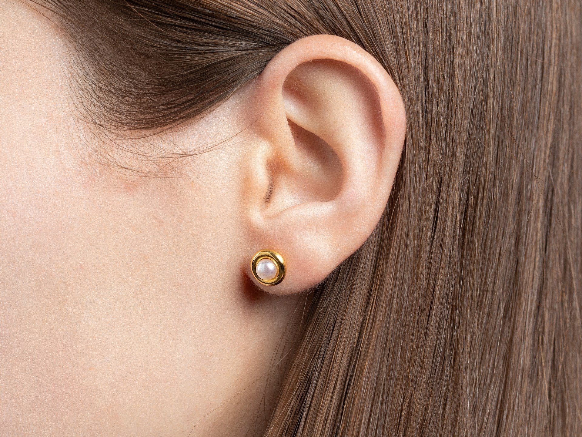 Sterling sølv Ørestikker, fg blank kulturperle 1.03ct - Urma.dk