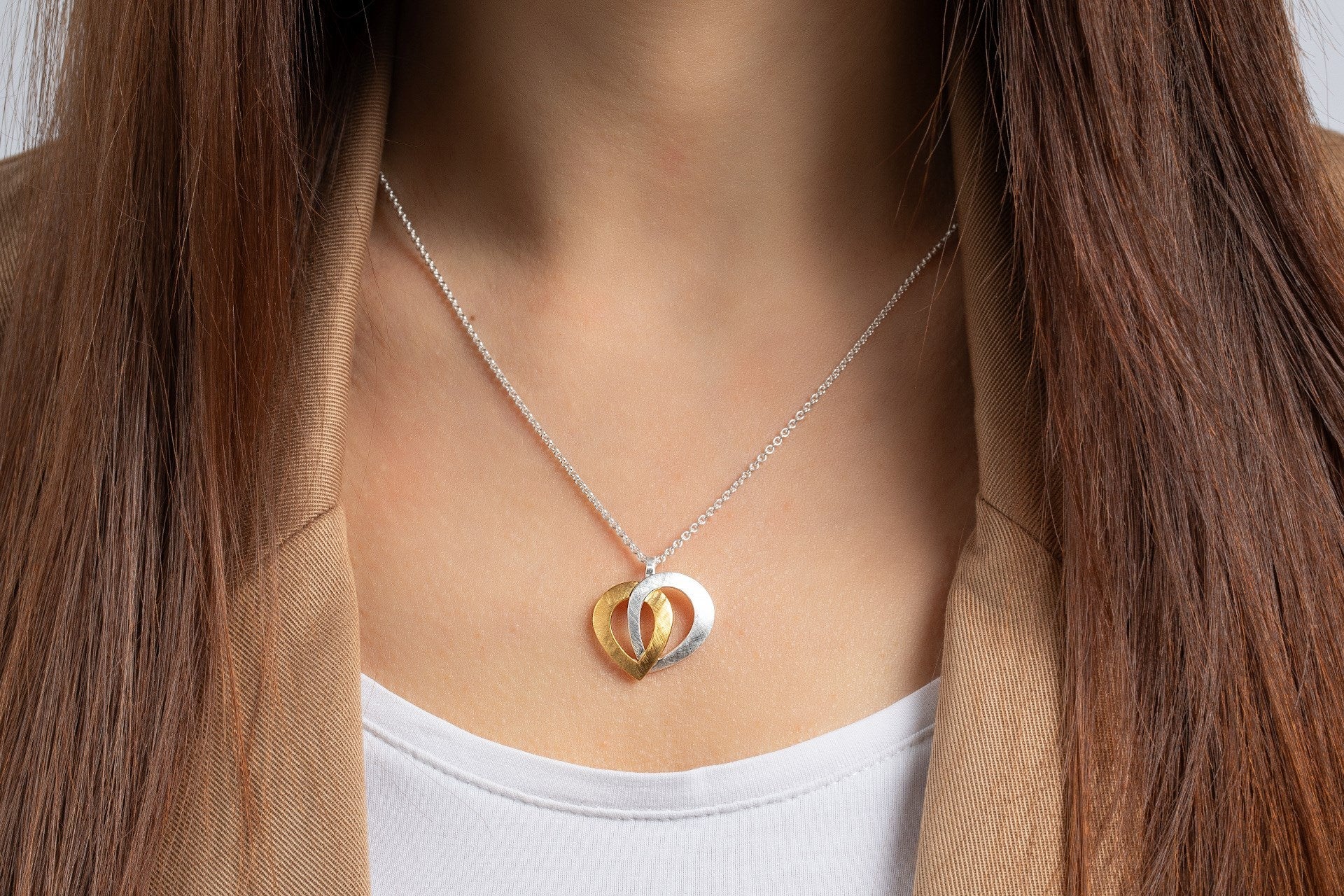 Sterling sølv Vedhæng, delvis fg børstet - Urma.dk