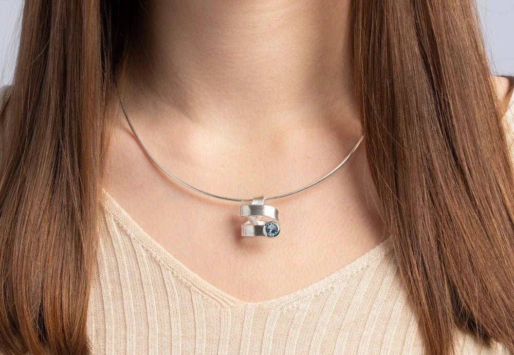 Sterling sølv Vedhæng mat, blå topas 0,82ct - Urma.dk