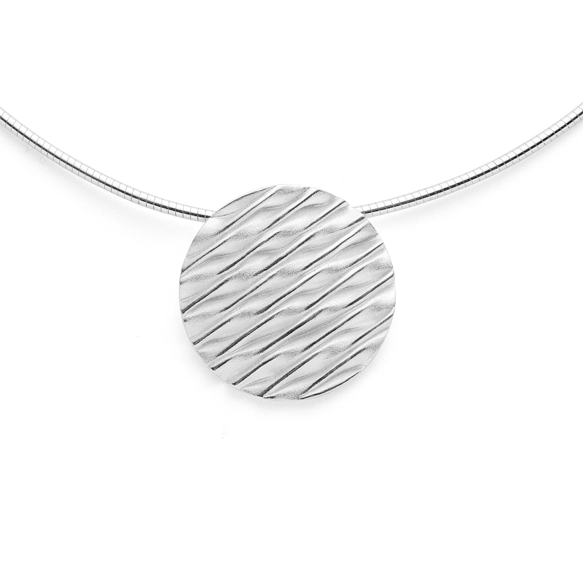 Sterling sølv Vedhæng specielt tekstureret - Urma.dk