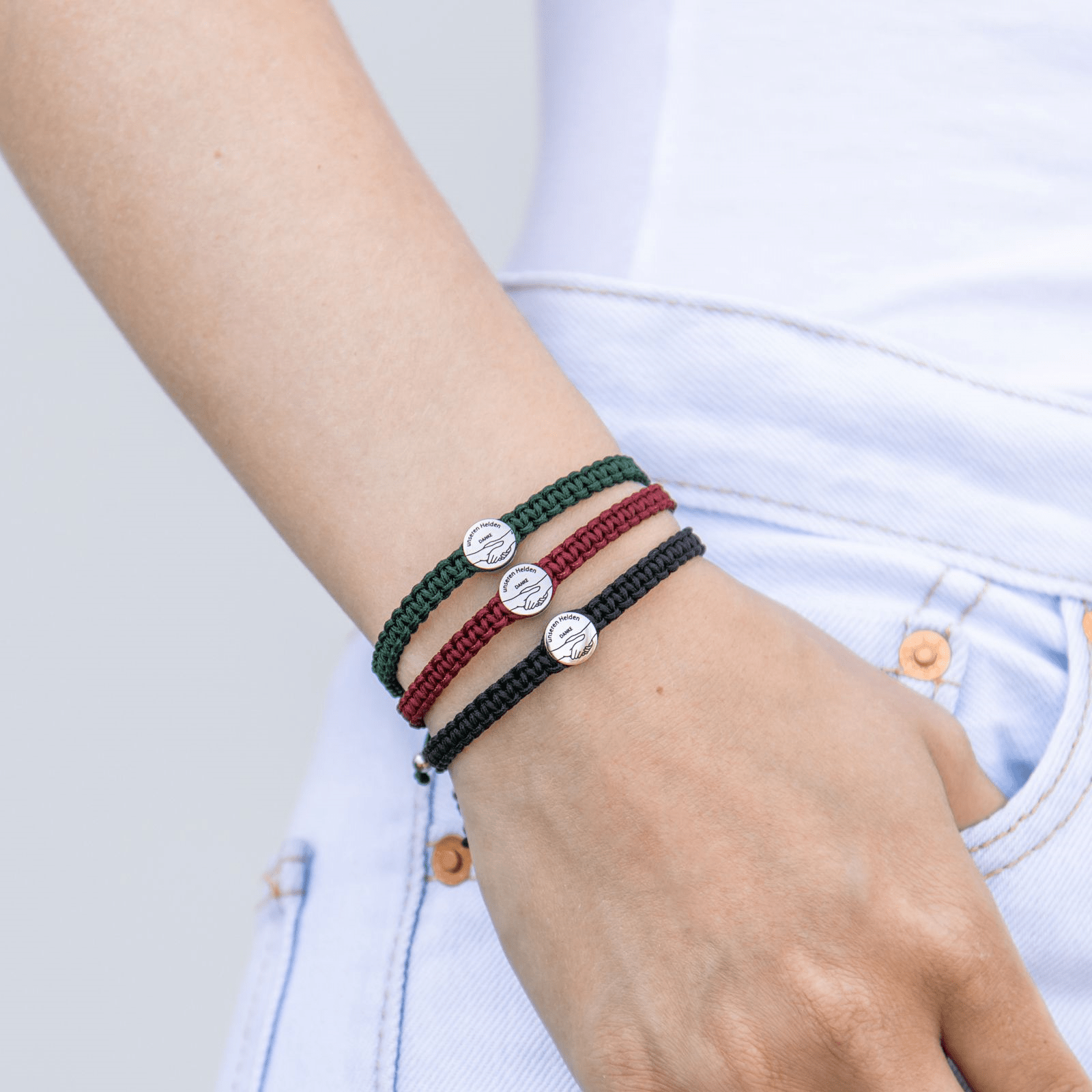 Takkearmbånd, dame, rød - Urma.dk