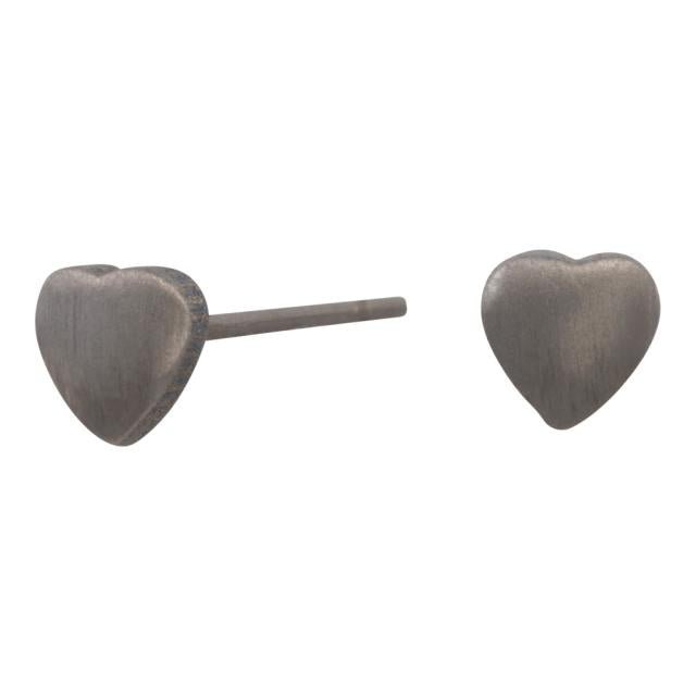 Titanium ørestikker hjerte matt - Urma.dk