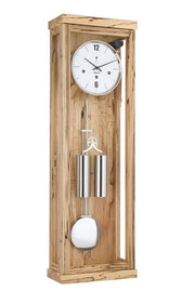 Vægur med pendul og lodder i lys trækasse - Urma.dk