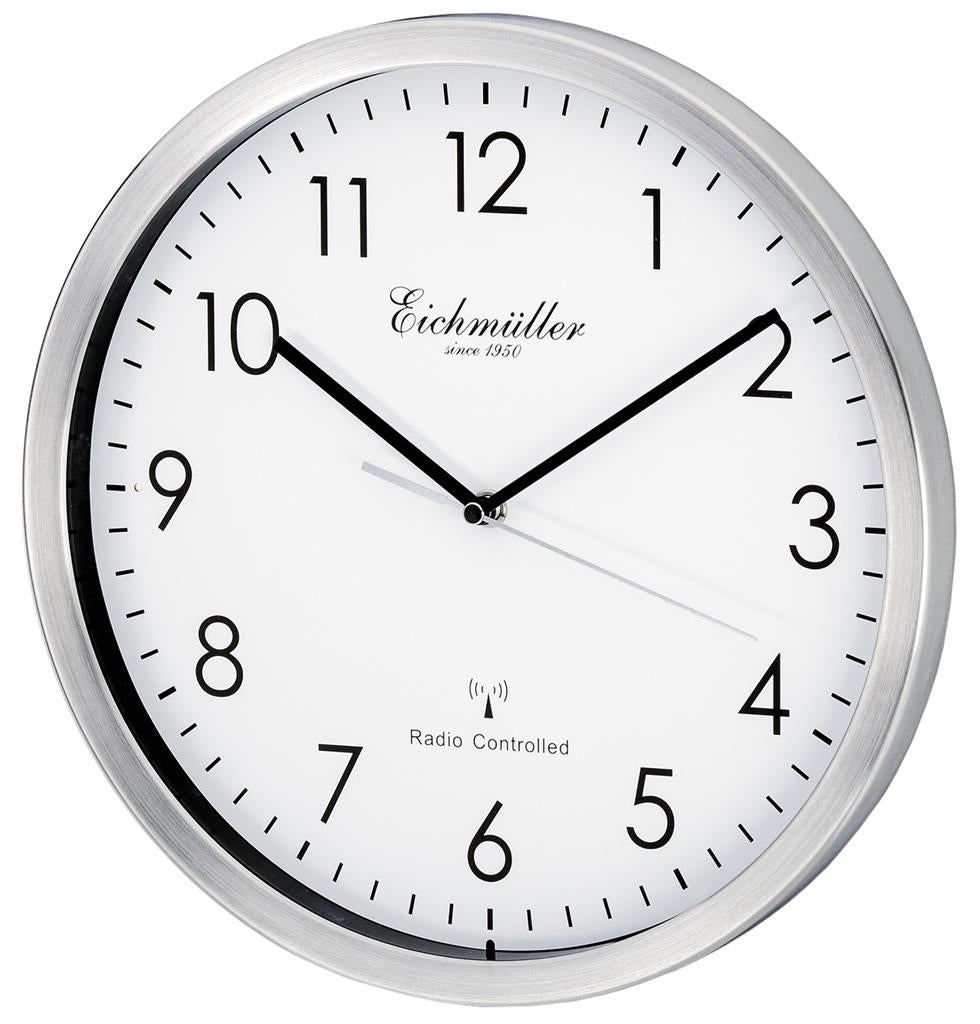 Vægur radiostyret lydløs - Med tal - Urma.dk